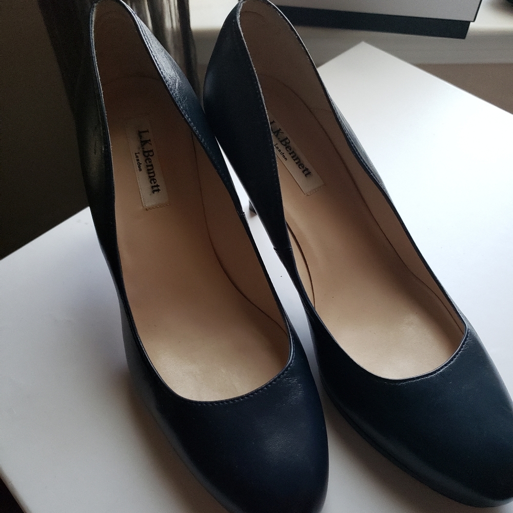 L.K. Bennett Navy pumps
